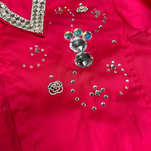 Hot pink Show Shirt with rhinestones on collar and shoulder Size medium - Picture 4 of 4